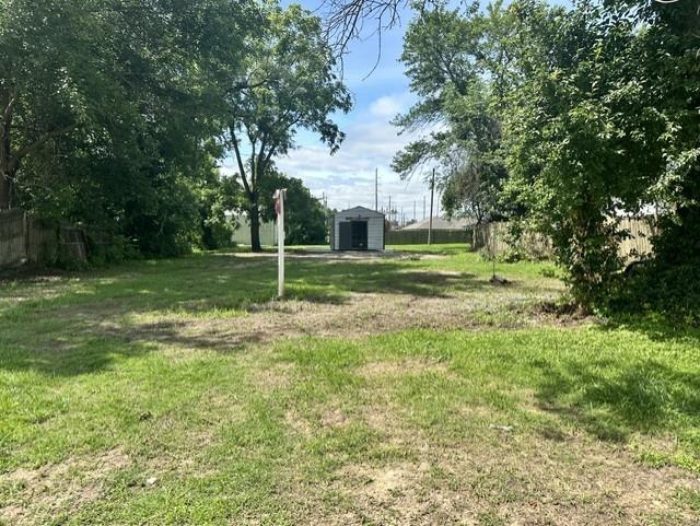 1329 W Allison Street Property Photo 5