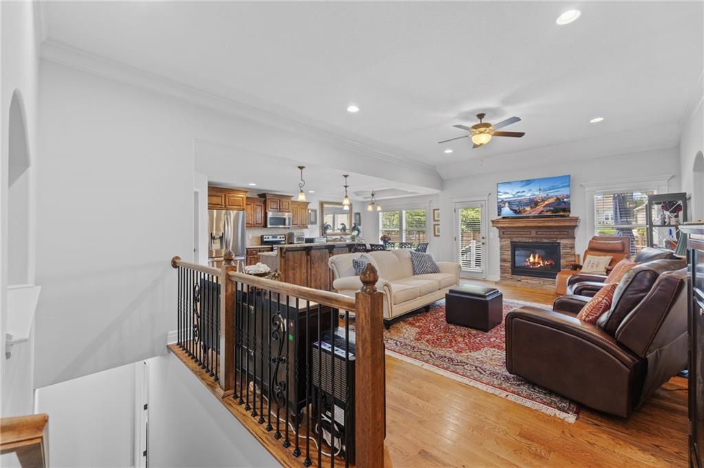 15416 Juniper Lane Property Photo 4