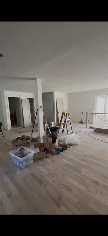 7206 W 101st Terrace Property Photo 3