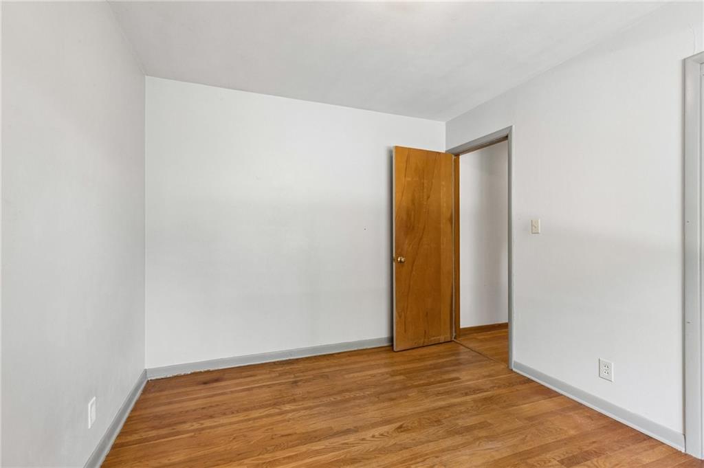 6826 N Baltimore Avenue Property Photo 21