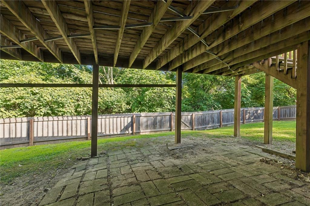 6826 N Baltimore Avenue Property Photo 33