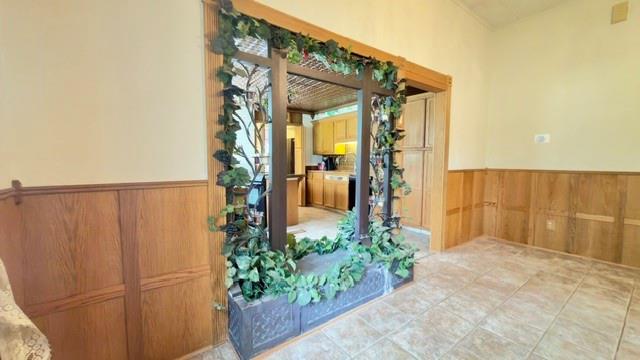 1030 W Walnut Street Property Photo 10
