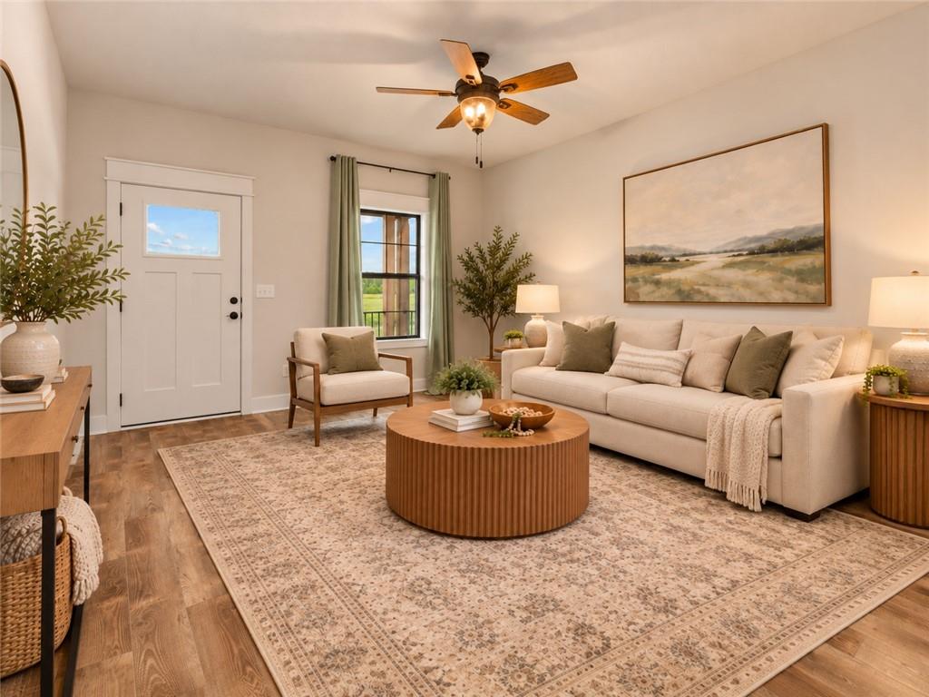 1121 S Minton Road Property Photo 3
