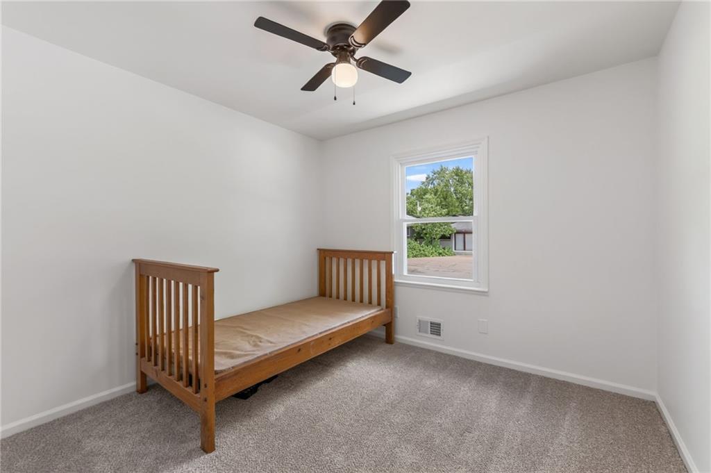 1006 Orrington Place Property Photo 18