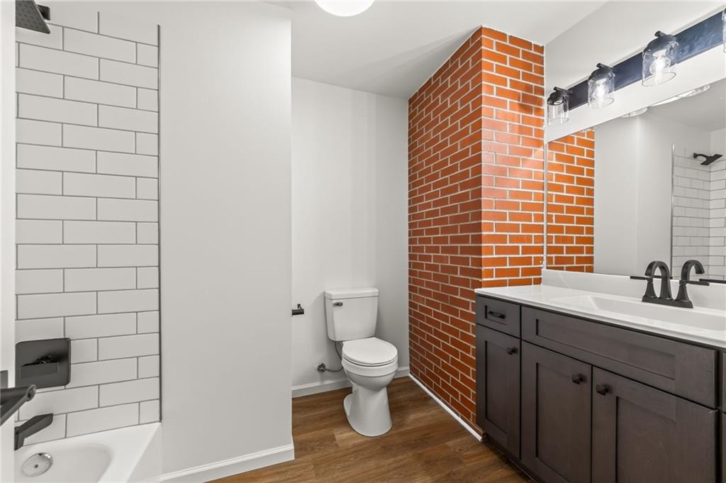 1006 Orrington Place Property Photo 20
