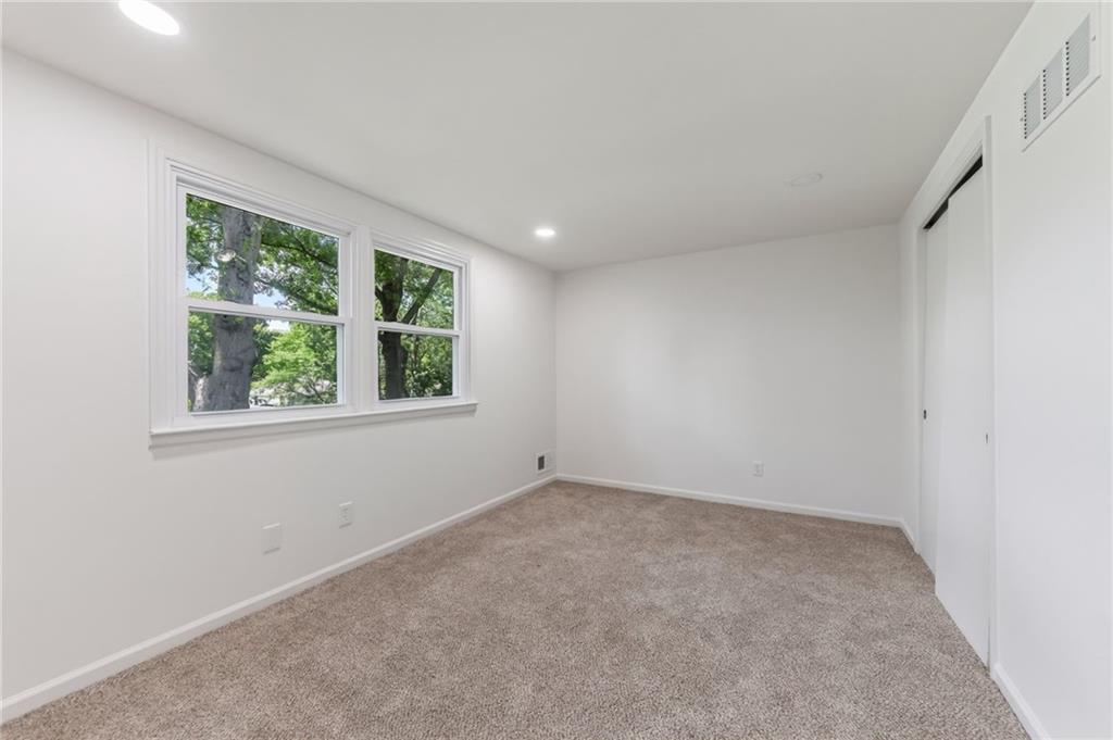 1006 Orrington Place Property Photo 22