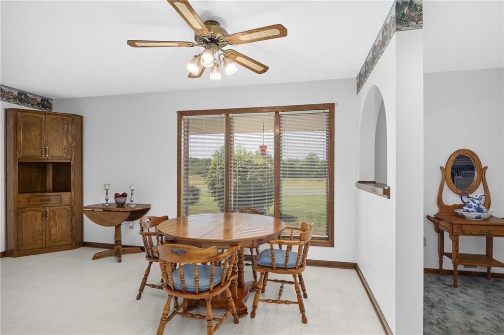 4902 S 33 Highway Property Photo 7