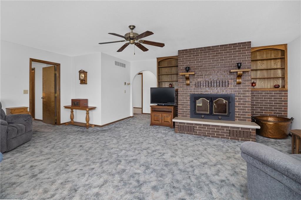 4902 S 33 Highway Property Photo 11