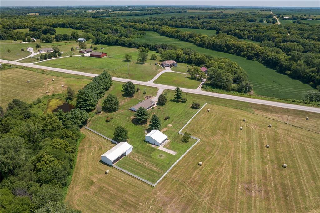 4902 S 33 Highway Property Photo 33