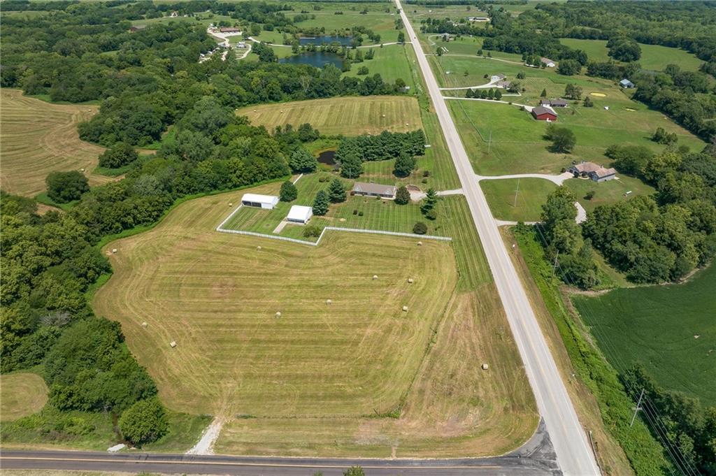 4902 S 33 Highway Property Photo 34