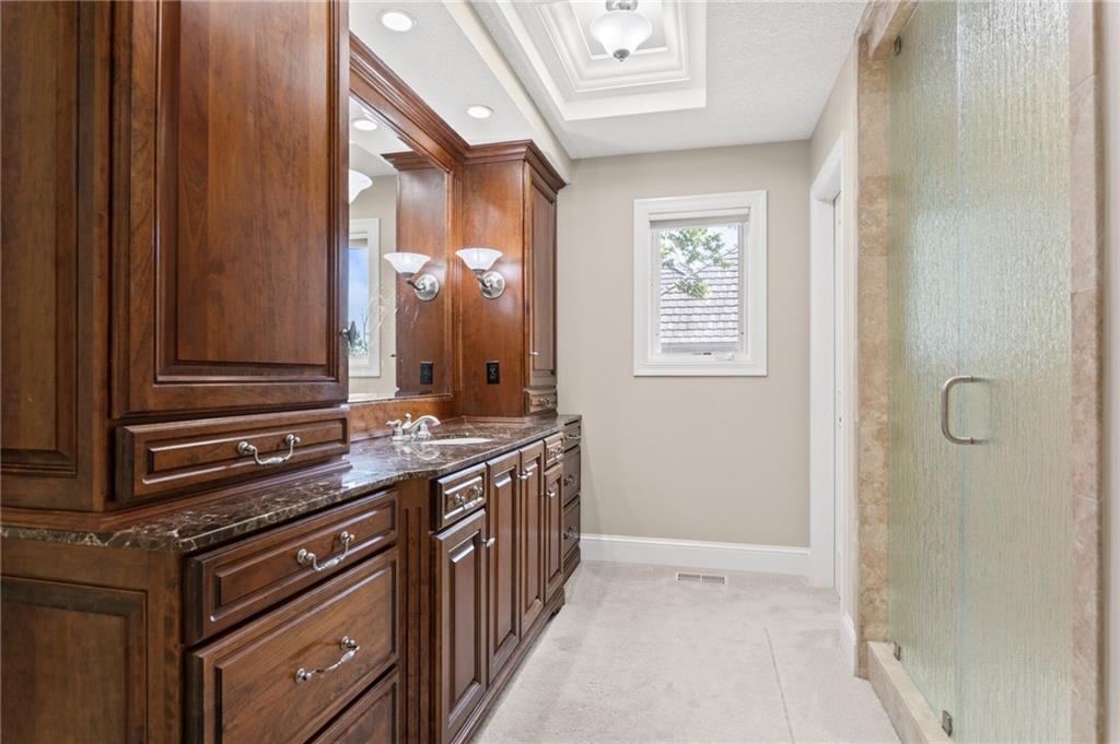 6517 Ridge Road Property Photo 37