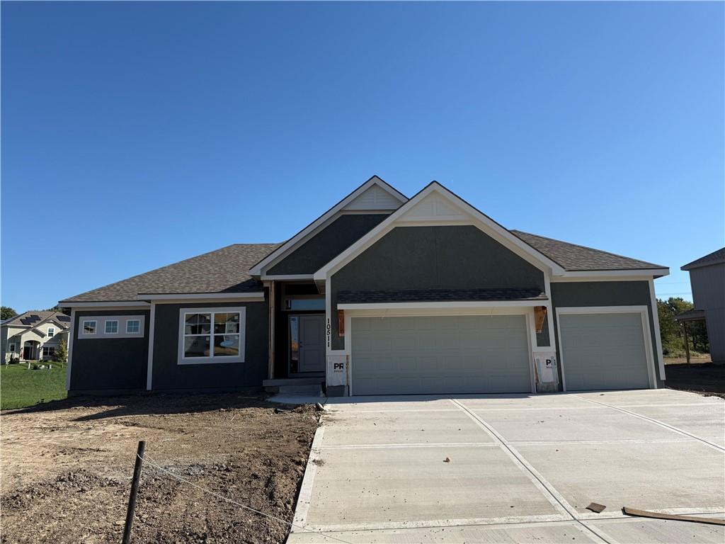 10511 N Highland Place Property Photo 1
