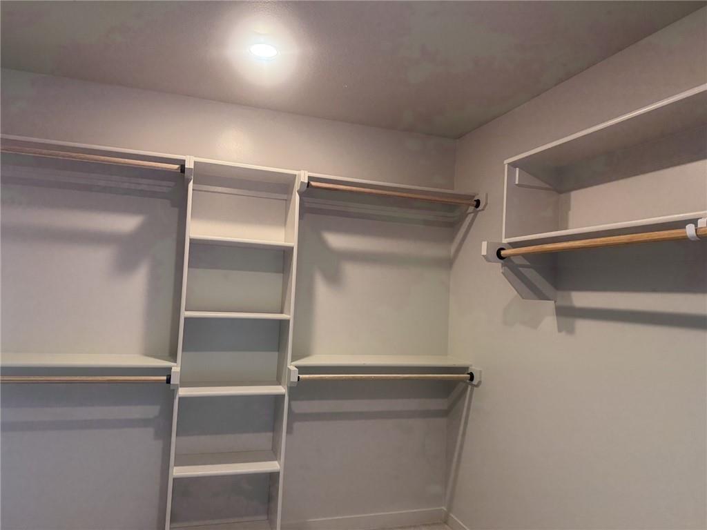 10511 N Highland Place Property Photo 17