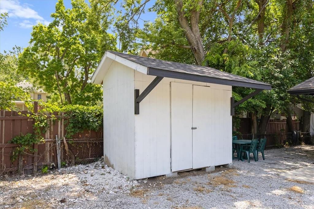 650 Parallel Avenue Property Photo 25