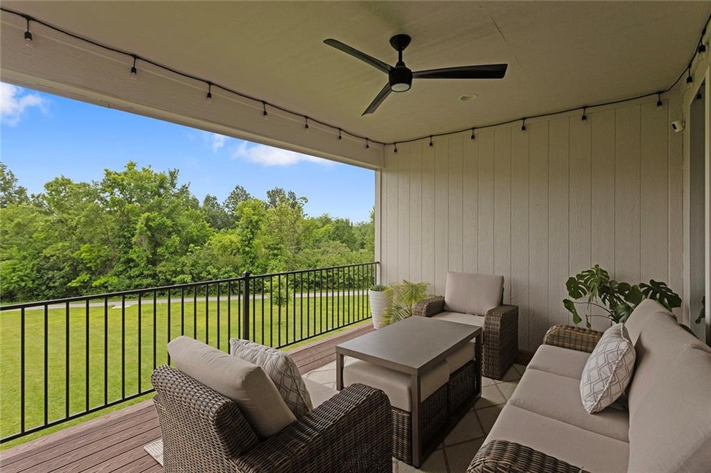 404 Ne Pavilion Drive Property Photo 44