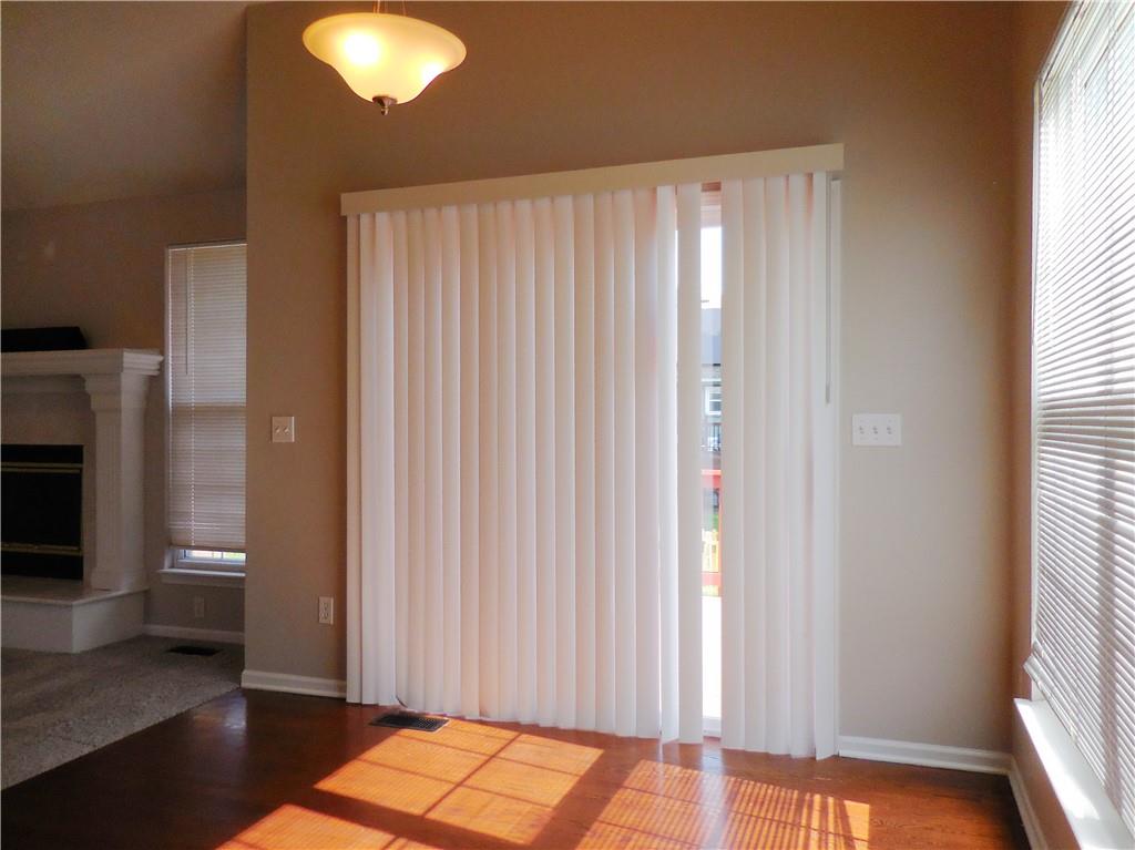 18200 W 157th Street Property Photo 7