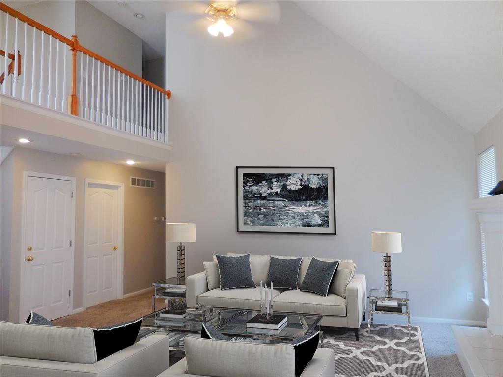 18200 W 157th Street Property Photo 9