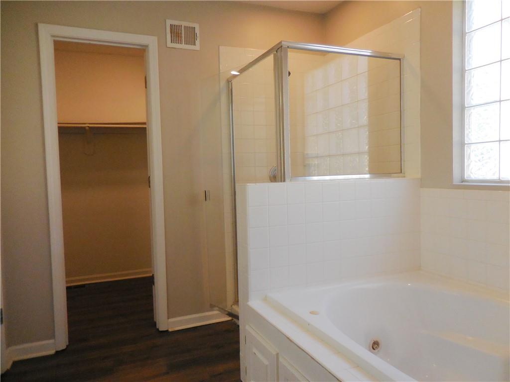 18200 W 157th Street Property Photo 25