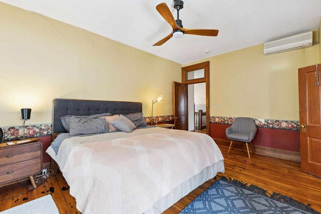 1102 Felix Street Property Photo 60