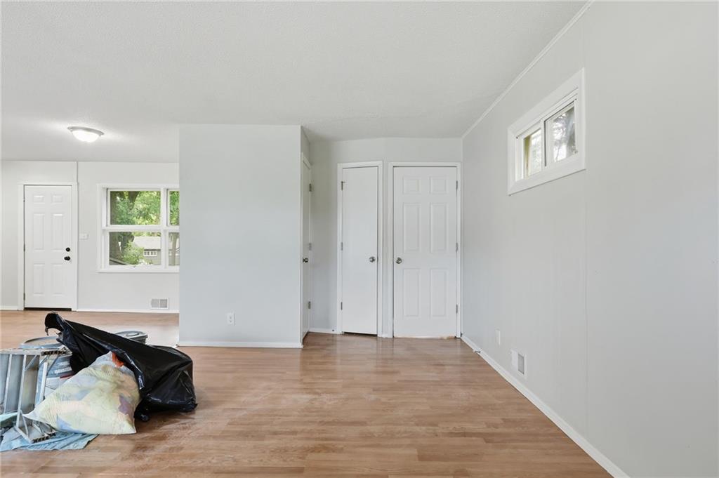 7900 Longview Road Property Photo 18