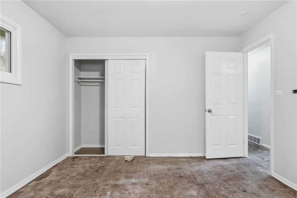 7900 Longview Road Property Photo 25