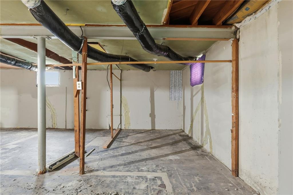 7900 Longview Road Property Photo 36