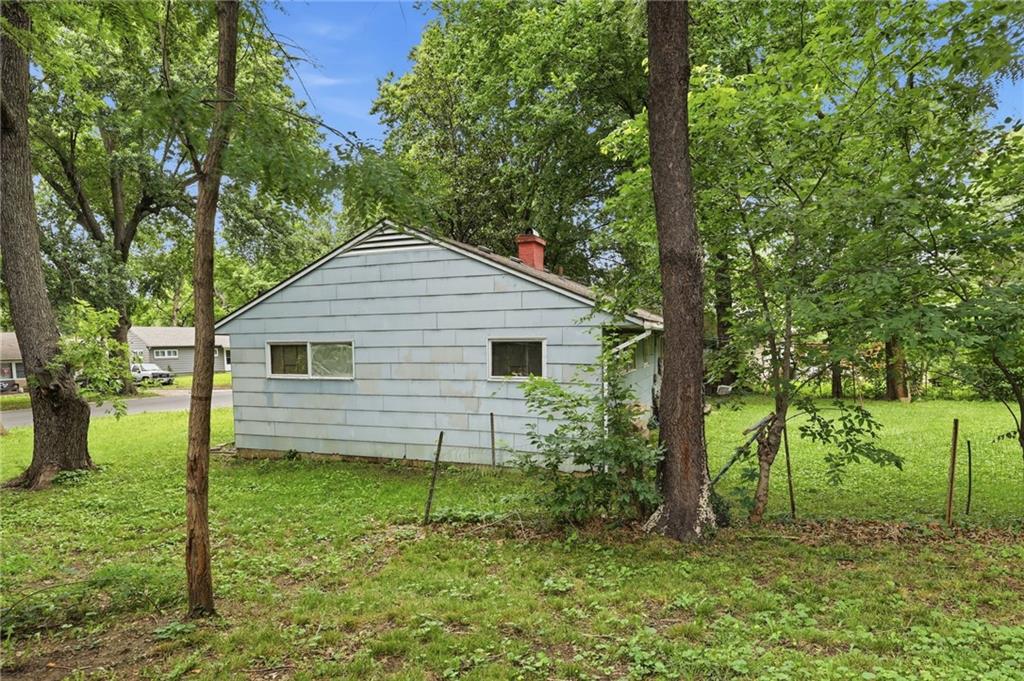7900 Longview Road Property Photo 38