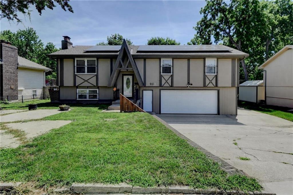 7917 N Troost Avenue Property Photo 1