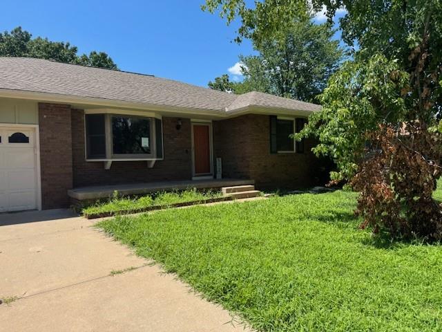 512 Custer Road Property Photo 1