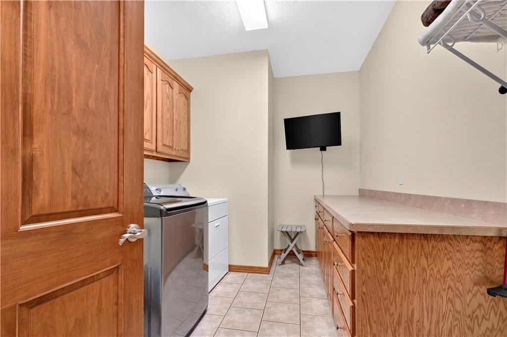 2511 Fairway Drive Property Photo 19