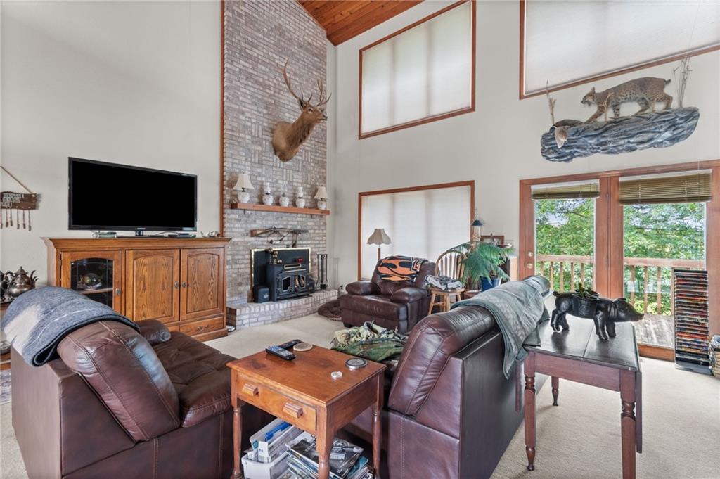 19618 Neth Road Property Photo 6
