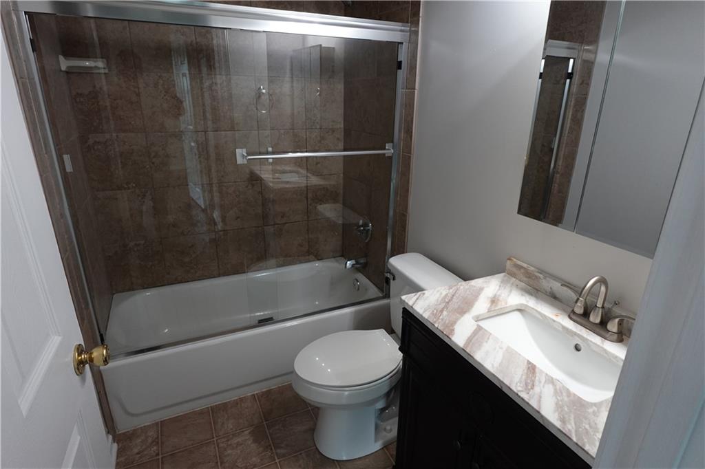 801 Ne 46th Street Property Photo 11