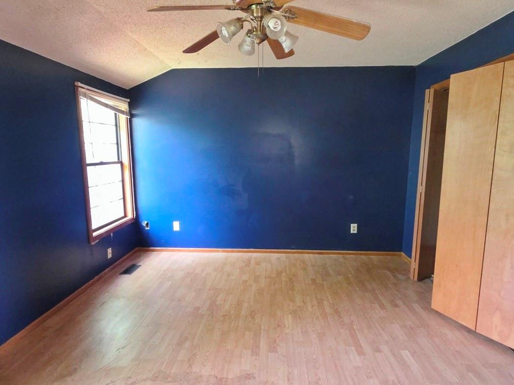 4012 Overland Drive Property Photo 9
