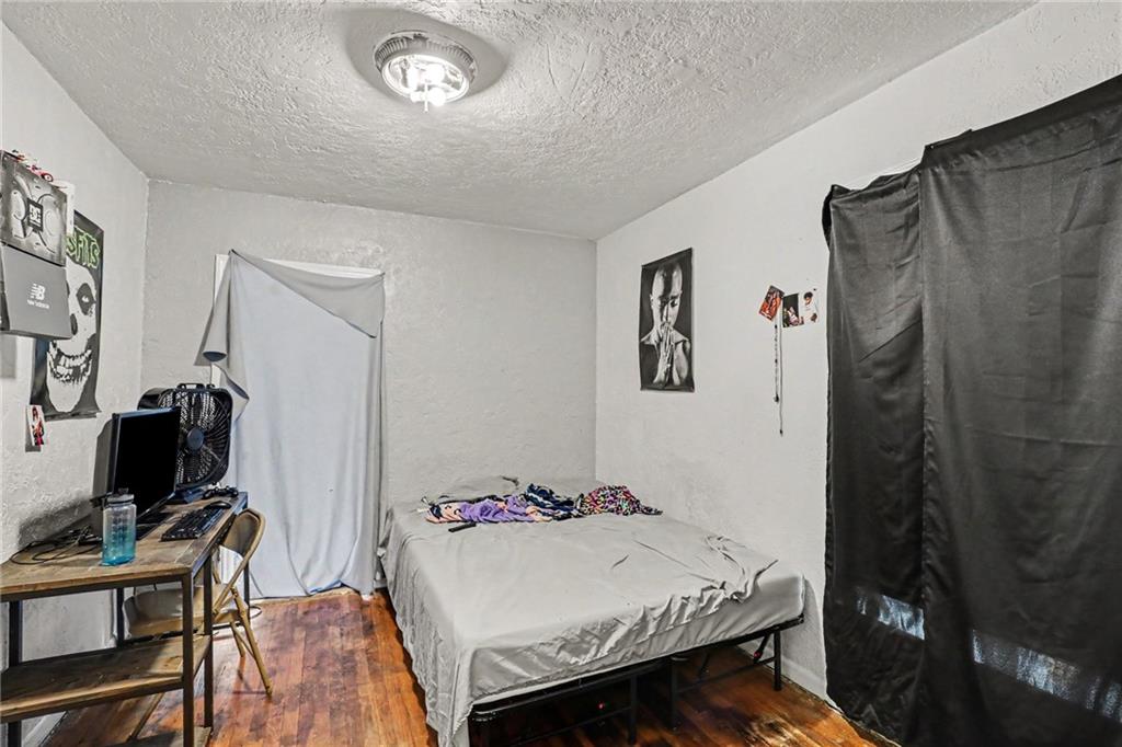 3915 Norledge Avenue Property Photo 19