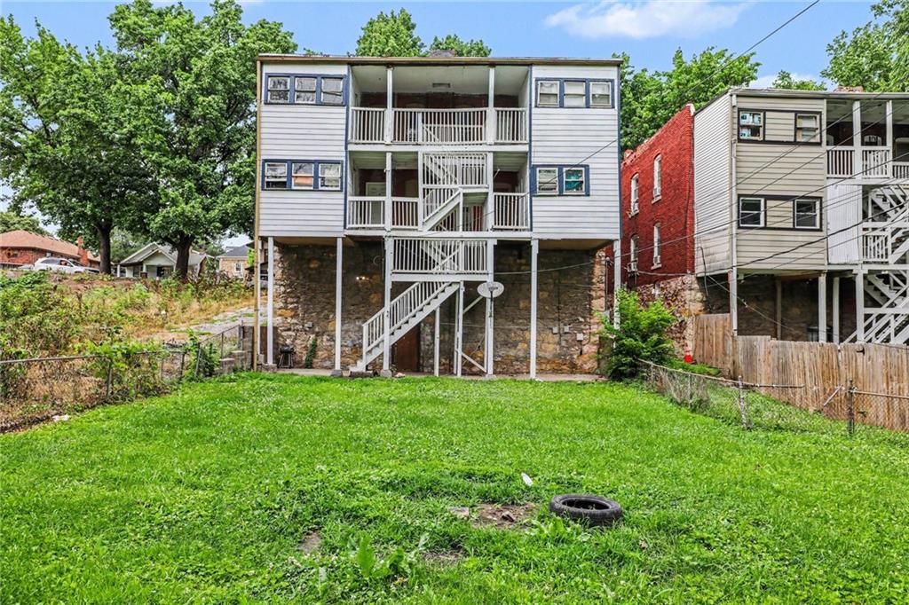 3915 Norledge Avenue Property Photo 21