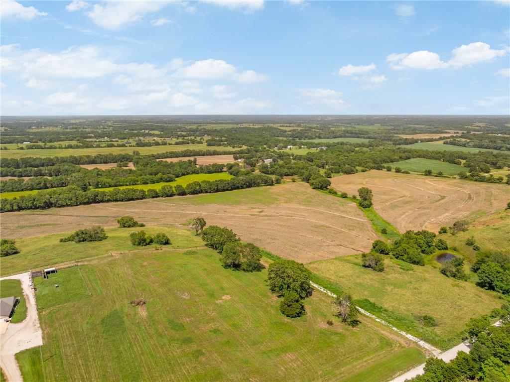 20800 Cantrell Road Property Photo 11
