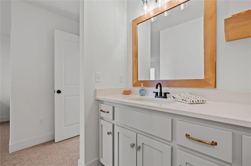 2705 Ne Wheatley Drive Property Photo 41