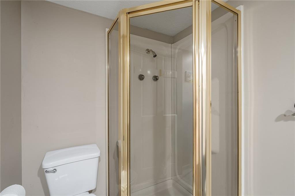 1109 W 120th Terrace Property Photo 56