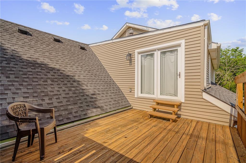 1109 W 120th Terrace Property Photo 63