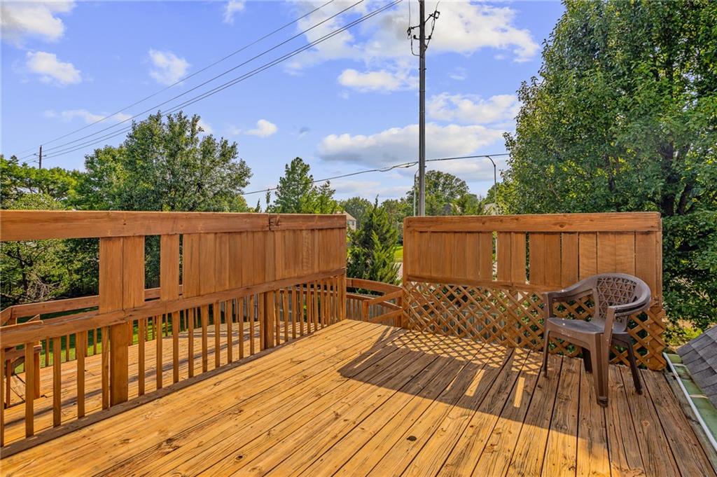 1109 W 120th Terrace Property Photo 64