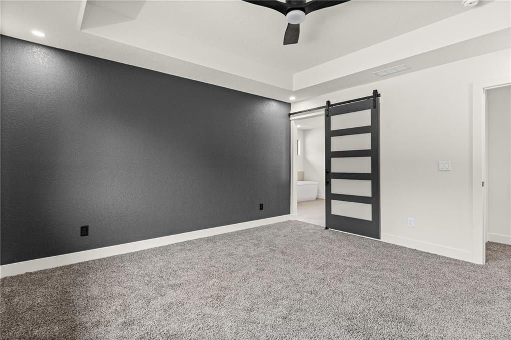 1006 Meadowbrook Drive Property Photo 16