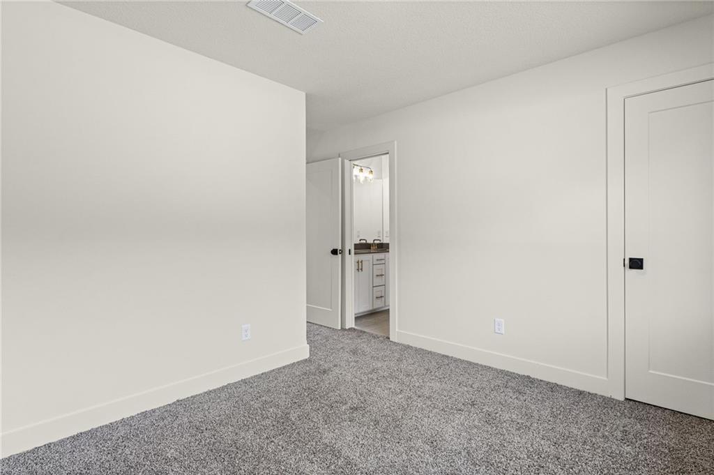 1006 Meadowbrook Drive Property Photo 22