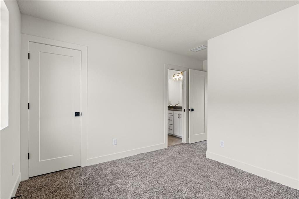 1006 Meadowbrook Drive Property Photo 26