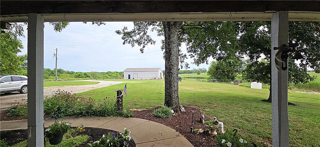 23262 Brown Road Property Photo 8