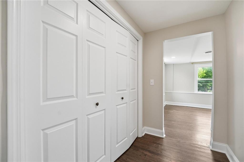 431 E 69th Terrace Property Photo 39