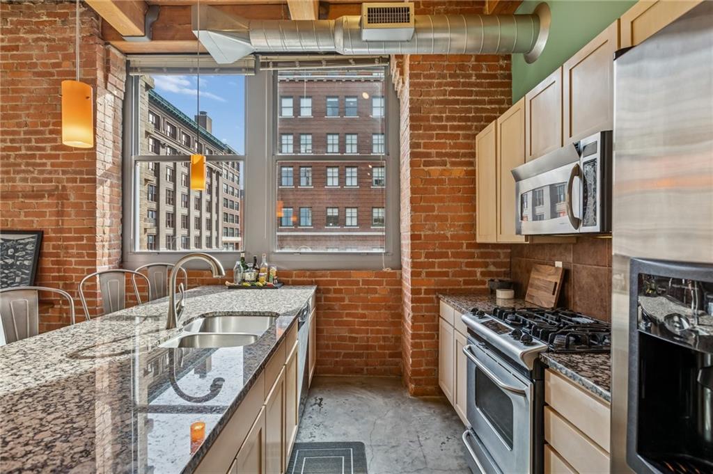 712 Broadway Boulevard Property Photo 14