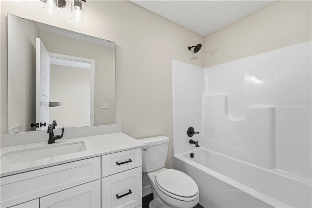 16657 Lawson Street Property Photo 9