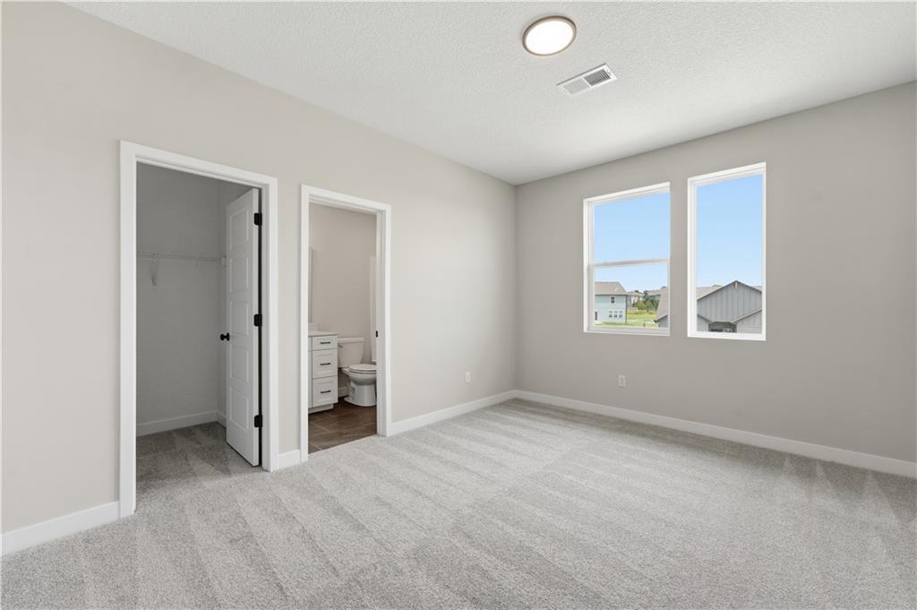 16657 Lawson Street Property Photo 10