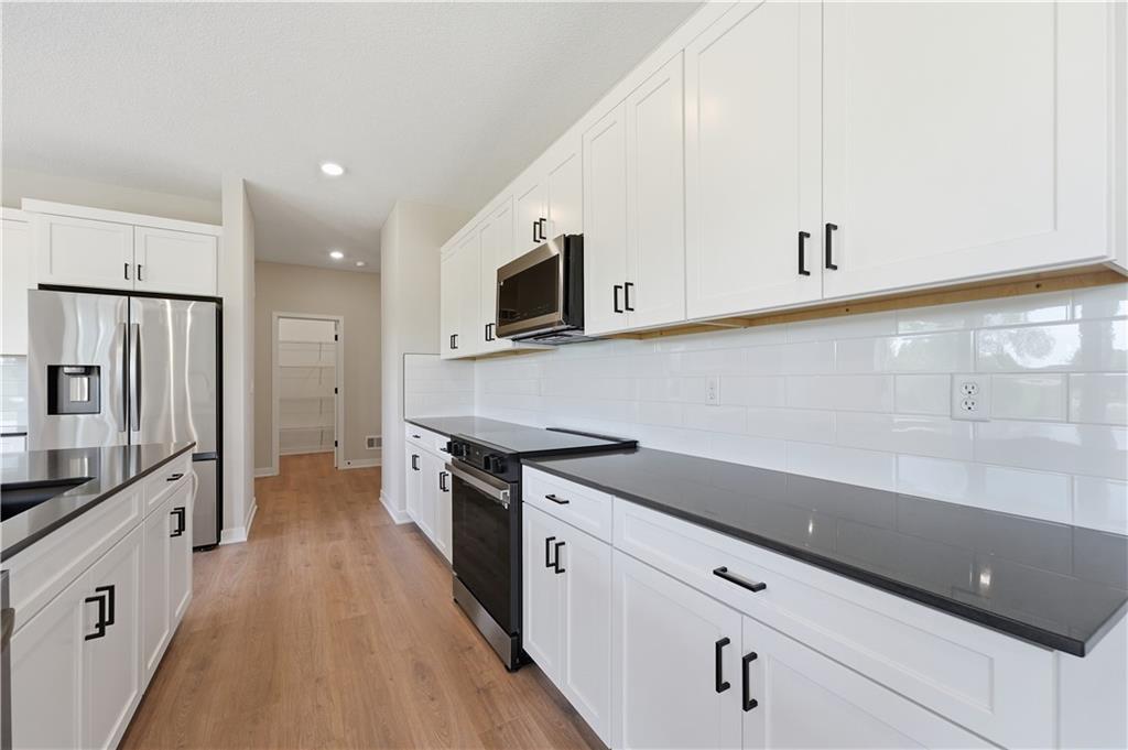 16657 Lawson Street Property Photo 18