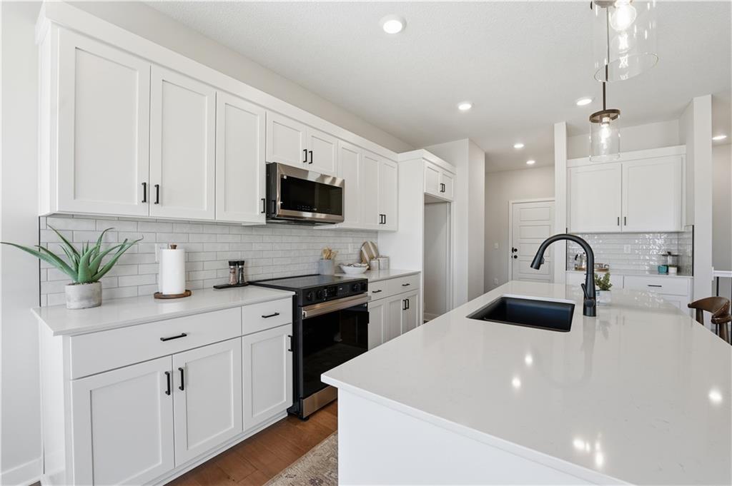 16649 Lawson Street Property Photo 6